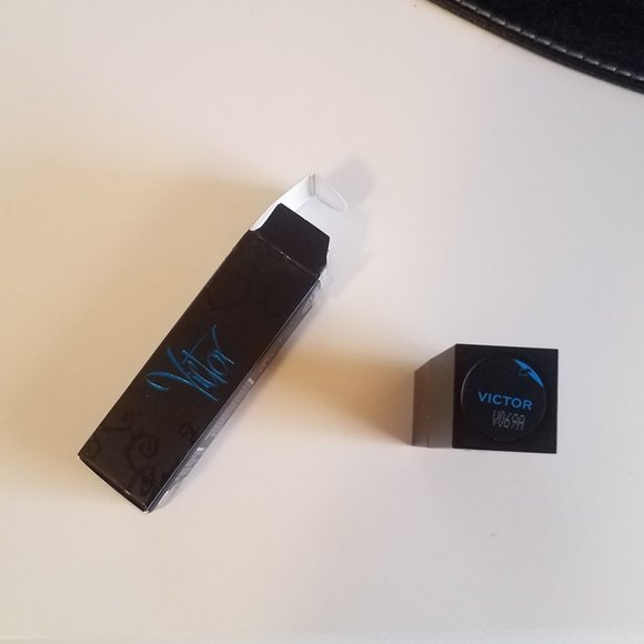 New Corpse Bride Makeup Revolution Victor Lipstick - Picture 3 of 7